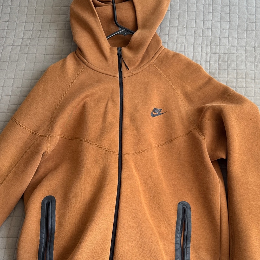 Nike Men's full tech fleece
